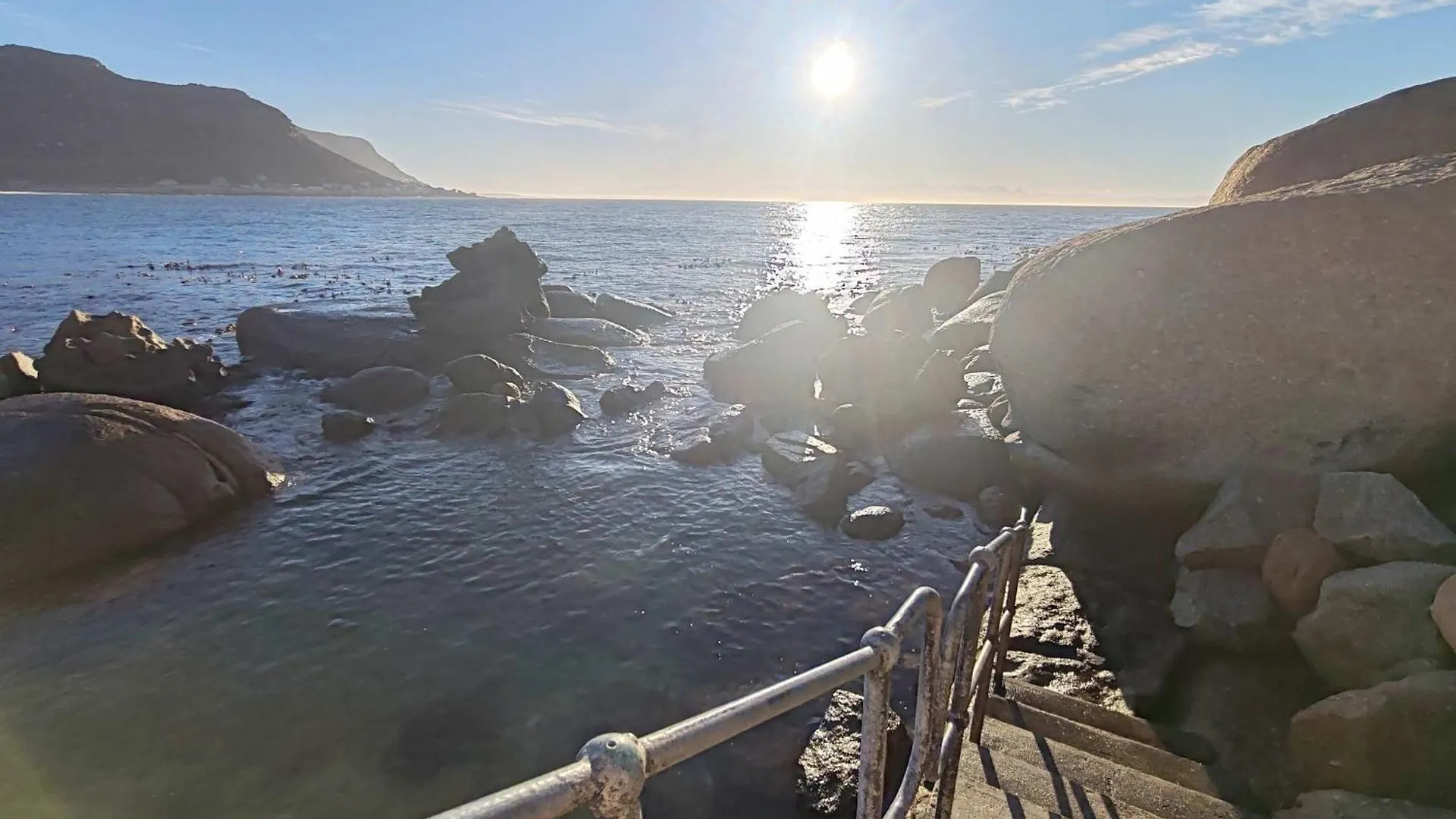 Sunny Cove Stays Fish Hoek Apartment